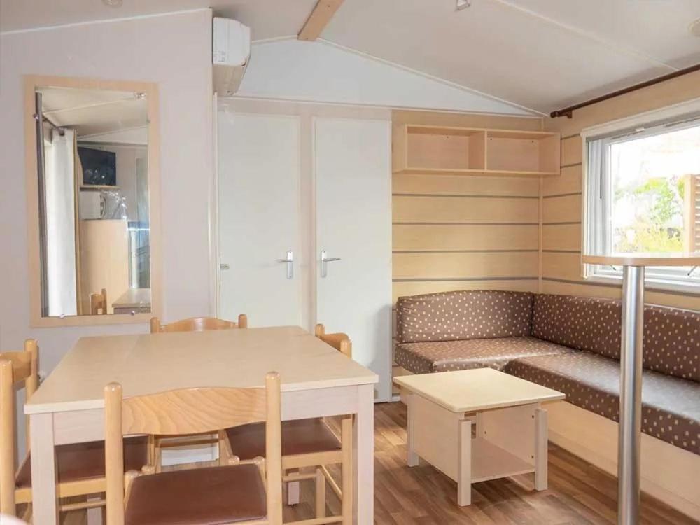 Camping Pleine Mer Vias Quarto foto